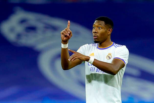 ESP: Real Madrid-Cadiz CF. La Liga Santander David Alaba of Real Madrid during the La Liga match between Real Madrid and Cadiz CF played at Santiago Bernabeu Stadium on December 19, 2021 in Madrid, Spain. kpng Copyright: xAlbertoxMolinax xPRESSINPHOTOx ALM_211219_223