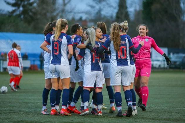 Football, Women, West Bromwich Albion, Because of period players no longer wear white trousers