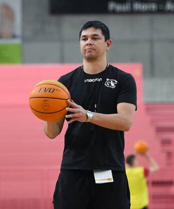 Basketball 2 Bundesliga 2020 2021 Tigers Tuebingen 22 12 2021 Training of the Tigers Tuebingen in the Paul Horn Arena Coach Daniel Jansson