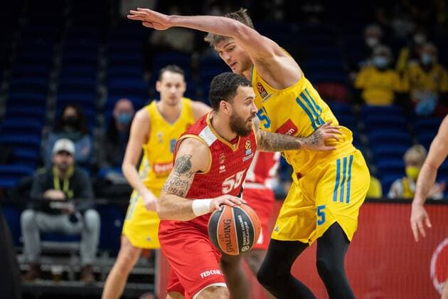 Basketball Berlin 22 12 2021 Season 2021 2022 Euroleague Regular Season Alba Berlin AS Monaco Mike James Monaco, No 55 Ben Lammers Alba Berlin, No 55