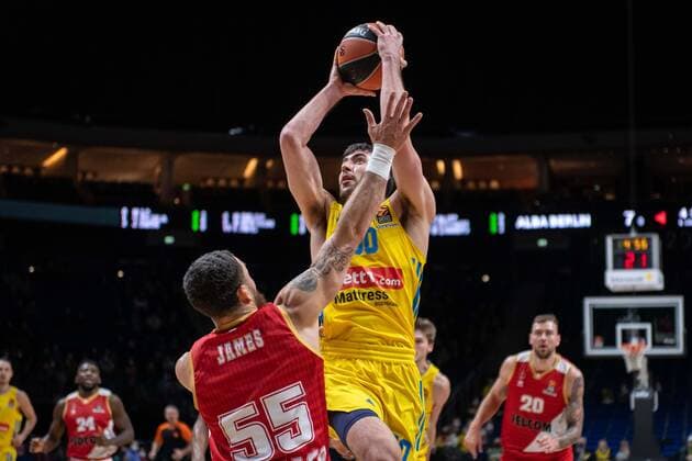 Basketball Berlin 22 12 2021 Season 2021 2022 Euroleague Regular Season Alba Berlin AS Monaco Javel Zoosman Alba Berlin, No 50 Mike James Monaco, No 55