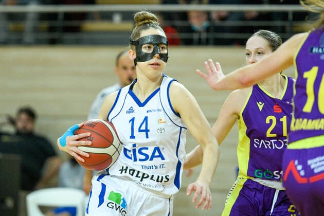 Halle, Germany 22 December 2021 1 BBL Women 2021 2022 Gisa Lions SV Halle vs medical instinct Violets BG74 Lotta Stach Halle SWH arena Sachsen Anhalt Copyright: xFotostandx xxBallaschx