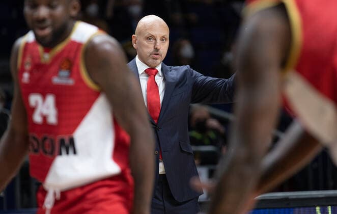 Basketball EuroLeague, ALBA Berlin AS Monaco, Matchday 17, Mercedes Benz Arena Head coach Sasa Obradovic of AS Monaco calls his team something ALBA Berlin AS Monaco