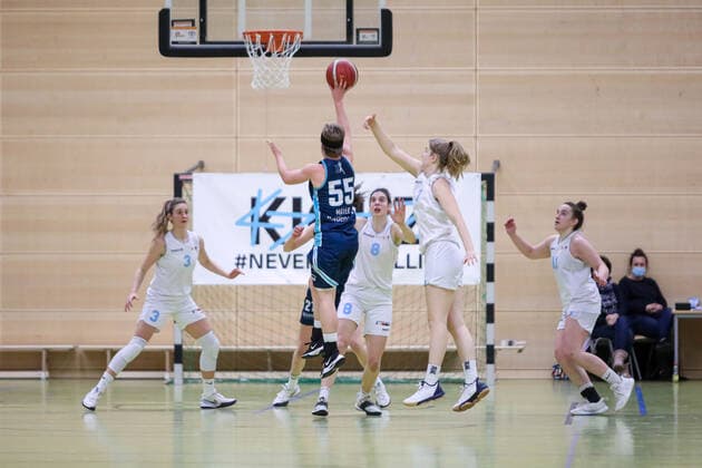 1 Basketball Bundesliga Women Capitol Bascats Duesseldorf vs. Eisvoegel USC Freiburg, 22 12 2021 Pauline Mayer 55 Eisvoegel USC Freiburg 1 Basketball Bundesliga Women Capitol Bascats Duesseldorf vs. Eisvoegel USC Freiburg on 22 12 2021, Duesseldorf Copyright: xBEAUTIFULxSPORTS KennyxBeelex