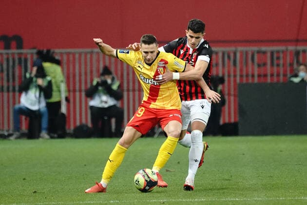 Przemyslaw Frankowski (RC Lens) - Youcef Atal (OGC Nice) FOOTBALL : OGC Nice vs RC lens - Ligue 1 Uber Eats - Nice -22 12 2021 NorbertScanella Panoramic 