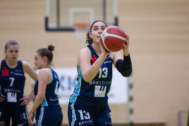 1 Basketball Bundesliga Women Capitol Bascats Duesseldorf vs. Eisvoegel USC Freiburg, 22 12 2021 Maria Konstantinidou 13 Eisvoegel USC Freiburg 1 Basketball Bundesliga Women Capitol Bascats Duesseldorf vs. Eisvoegel USC Freiburg on 22 12 2021, Duesseldorf Copyright: xBEAUTIFULxSPORTS KennyxBeelex