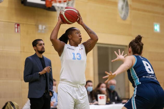 1 Basketball Bundesliga Women Capitol Bascats Duesseldorf vs. Eisvögel USC Freiburg, 22 12 2021 Marquita Lashae Waller 13 Capitol Bascats Duesseldorf 1 Basketball Bundesliga Women Capitol Bascats Duesseldorf vs. Eisvögel USC Freiburg on 22 12 2021, Duesseldorf Copyright: xBEAUTIFULxSPORTS KennyxBeelex