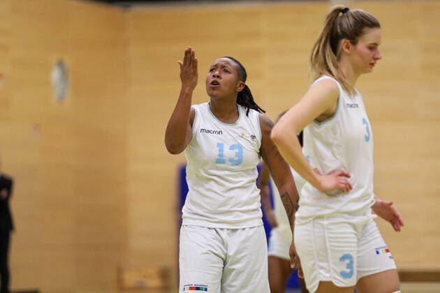 1 Basketball Bundesliga Women Capitol Bascats Duesseldorf vs. Eisvögel USC Freiburg, 22 12 2021 Marquita Lashae Waller 13 Capitol Bascats Duesseldorf 1 Basketball Bundesliga Women Capitol Bascats Duesseldorf vs. Eisvögel USC Freiburg on 22 12 2021, Duesseldorf Copyright: xBEAUTIFULxSPORTS KennyxBeelex