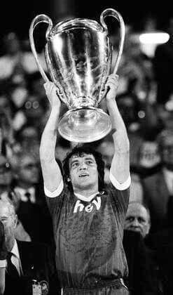 1983 European Cup Final Hamburger SV Juventus Turin 1 0 25 05 1983 Felix Magath with the European Cup HM