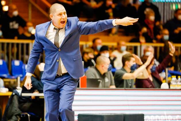 Headcoach Oren Amiel Brose Bamberg HAKRO Merlins Crailsheim Brose Bamberg, easyCredit Basketball Bundesliga, season 2021 2022, 19 matchday, Crailsheim, Germany, 12 11 2021, Arena Hohenlohe Photo Daniel Löb Loeb 0171 4157296 Copyright: DanielxLöb