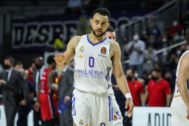 December 23, 2021, MADRID, MADRID, SPAIN: Williams-Goss of Real Madrid looks on during Turkish Airlines Euroleague basketball match between Real Madrid and CSKA Moscow at Wizink Center on December 23th, 2021 in Madrid, Spain. MADRID SPAIN - ZUMAa181 20211223_zaa_a181_052 Copyright: xIrinaxR.xHipolitox