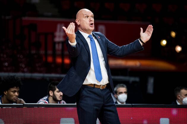 Turkish Airlines EuroLeague FC Bayern Muenchen Basketball Bitci Baskonia Vitoria Gasteiz 23 12 2021 Neven Spahija Coach BITCI Baskonia Vitoria Gasteiz Turkish Airlines EuroLeague FC Bayern Muenchen Basketball Bitci Baskonia Vitoria Gasteiz 23 12 2021 Audi Dome, Muenchen Bayern Copyright: xBEAUTIFULxSPORTS Wunderlx