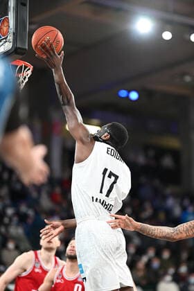 Basketball I mens I 2021 2022 season I BBL I 13 matchday I Hamburg Towers Jobstairs Giessen 46ers I 26 12 2021 Eddy Edigin 17, Hamburg Towers makes him pure Hamburg Wilhelmsburg edel optics de Arena Hamburg Germany. Copyright: xLobeca Schlikisx