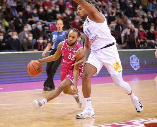 Parker Jackson Cartwright Telekom Baskets Bonn vs Syntainics MBC easyCredit BBL 1 Bundesliga , 2021 2022 season , Hauptrunde 13 Spieltag