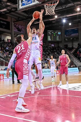 easyCredit BBL, Telekom Baskets Bonn vs Syntainics MBC , 26 12 2021 Goran Huskic Syntainics MBC 23 , easyCredit BBL, Telekom Baskets Bonn vs Syntainics MBC on 26 12 2021 at Telekom Dome Bonn, Bonn Nordrhein Westfalen Copyright: xBEAUTIFULxSPORTS Mueller-Laschetx