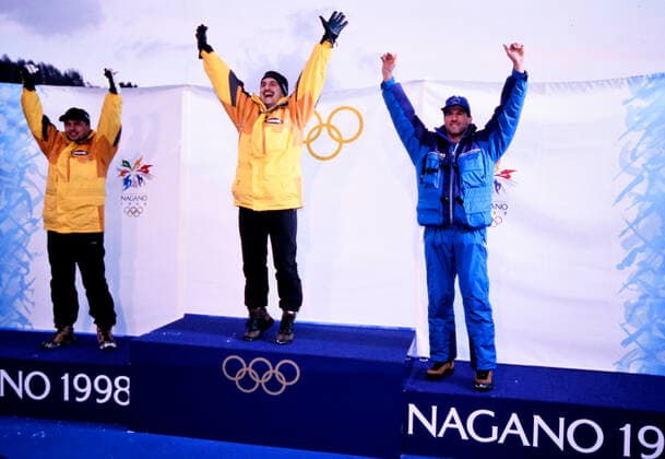 HACKL Georg Team GER Rodeln Olympiasieger mit MUELLER Jens und ZOEGGELER Armin Olympische Winterspiele 1998 in Nagano Japan vom 07. - 22. 02 1998 am 9. 02.1998 in Nagano *** HACKL Georg Team GER Luge Olympic Champion with MUELLER Jens and ZOEGGELER Armin Olympic Winter Games 1998 in Nagano Japan from 07 22 02 1998 on 9 02 1998 in Nagano