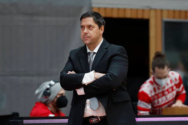 27 12 2021, Basketball, BBL, 2021, 2022, Hauptrunde, s Oliver Wuerzburg BG Goettingen, GER, Wuerzburg, s Oliver Arena Picture from left Headcoach Sasa Filipovski s Oliver Wuerzburg Copyright: HMBxMedia xHeikoxBecker