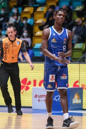 Badio Brancou, Fraport Skyliners, 8 , , GER,Basketball, BBL, Fraport Skyliners vs Niners Chemnitz,27 12 2021, Frankfurt. Copyright: xEibner-Pressefoto UlrichxScherbaumx EP_usm