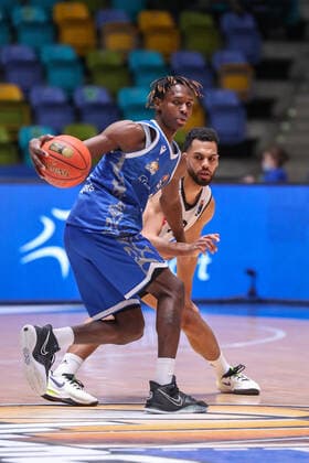 Badio Brancou, Fraport Skyliners, 8 , , GER,Basketball, BBL, Fraport Skyliners vs Niners Chemnitz,27 12 2021, Frankfurt. Copyright: xEibner-Pressefoto UlrichxScherbaumx EP_usm