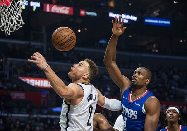 December 27, 2021, Los Angeles, California, USA: Serge Ibaka 9 of the Los Angeles Clippers battles for the ball with Blake Griffin 2 of the Brooklyn Nets during their NBA, Basketball Herren, USA game at Crypto.com Arena on Monday December 27, 2021 in Los Angeles, California. Clippers lose to Nets, 108-124. PI Los Angeles USA - ZUMAp124 20211227_zaa_p124_040 Copyright: xJAVIERxROJASx