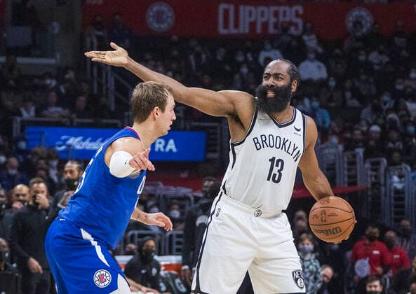 December 27, 2021, Los Angeles, California, USA: James Harden 13 of the Brooklyn Nets is defended by Luke Kennard 5 of the Los Angeles Clippers during their NBA, Basketball Herren, USA game at Crypto.com Arena on Monday December 27, 2021 in Los Angeles, California. Clippers lose to Nets, 108-124. PI Los Angeles USA - ZUMAp124 20211227_zaa_p124_046 Copyright: xJAVIERxROJASx
