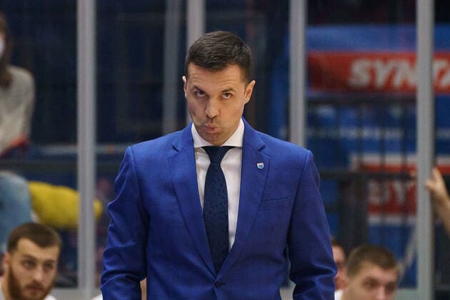 Igor Jovovic Head Coach MBC , Syntainics MBC vs Brose Bamberg, Basketball Bundesliga, Maenner, 2021 2022, 14 Spieltag, , 29 12 2021, Syntainics MBC vs Brose Bamberg, Basketball Bundesliga, Maenner, 2021 2022, 14 Spieltag, , 29 12 2021, Weissenfels Copyright: xEibner-Pressefoto EckehardxSchulzx EP_EER