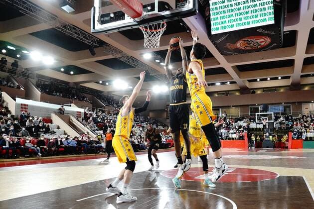 Sport Themen der Woche KW52 Sport Bilder des Tages Alpha Diallo (AS Monaco) BASKETBALL : AS Monaco vs Maccabi Tel Aviv - Euroleague - Monaco - 29 12 2021 NorbertScanella Panoramic 
