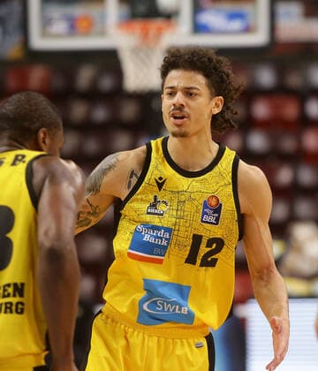 Ludwigsburg , Basketball easycredit BBL Bundesliga MHP Riesen Ludwigsburg vs JobStairs GIESSEN 46ers , Jonah Radebaugh Giants