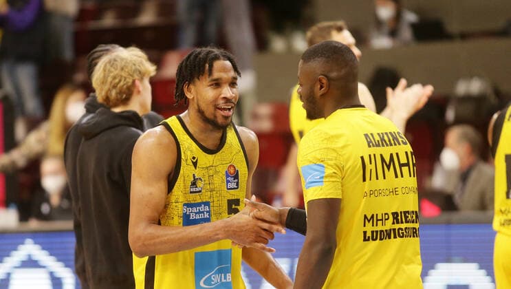 Ludwigsburg , Basketball easycredit BBL Bundesliga MHP Riesen Ludwigsburg vs JobStairs GIESSEN 46ers , from left Justin Simon Rawle Alkins Riesen