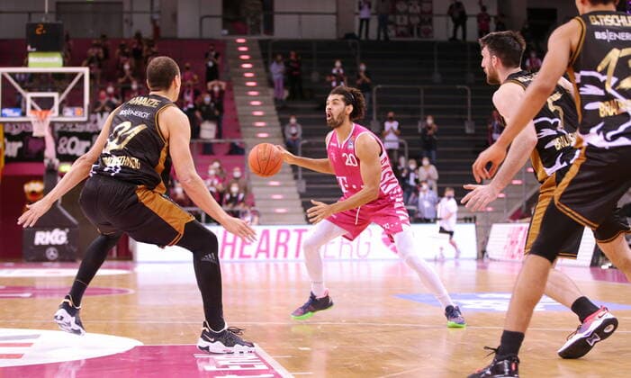 Jeremy Morgan Telekom Baskets Bonn vs Basketball Löwen Braunschweig easyCredit BBL 1 Bundesliga , 2021 2022 season , Main Round Matchday 14