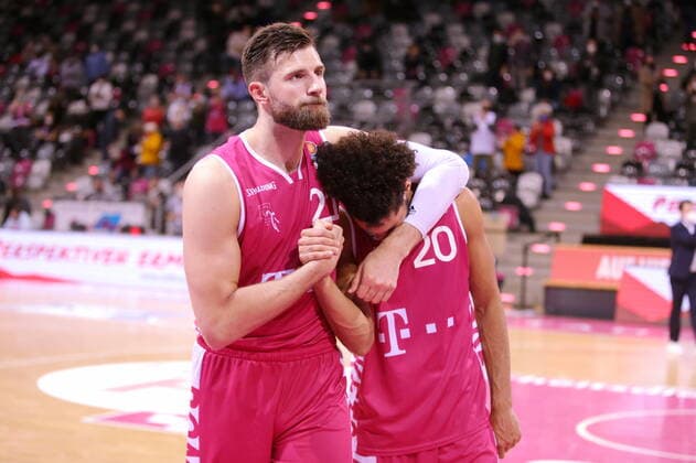 Leon Kratzer, Jeremy Morgan Telekom Baskets Bonn after win vs Basketball Löwen Braunschweig easyCredit BBL 1 Bundesliga , 2021 2022 season , Hauptrunde 14 Spieltag