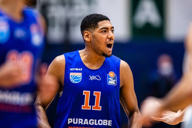 BB 1BL Syntainics MBC Brose Bamberg Kostja Mushidi 11 Syntainics MBC during the match Season 2021 2022 Men in the EasyCredit Bundesliga between Syntainics MBC and Brose Bamberg at Stadthalle Weissenfels on 29 December 2021 in Weissenfels, Sachsen Anhalt, Germany