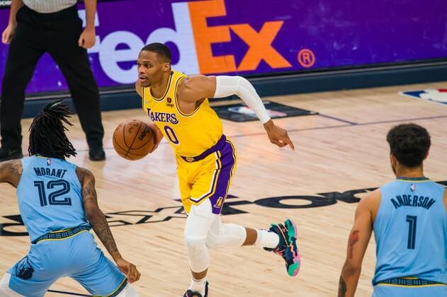 Lakers point guard Russell Westbrook (0) in the 1st half of the game against the Grizzlies, at FedEx Forum in Memphis, Tennessee, US, 29 December 2021. Lakers at Memphis Grizzlies Basketball !ACHTUNG: NUR REDAKTIONELLE NUTZUNG!  Copyright: xMATTHEWxA.xSMITHx AME6659 20211230-f1abedaca17519e7b86e742e33f912d4f70c5d74