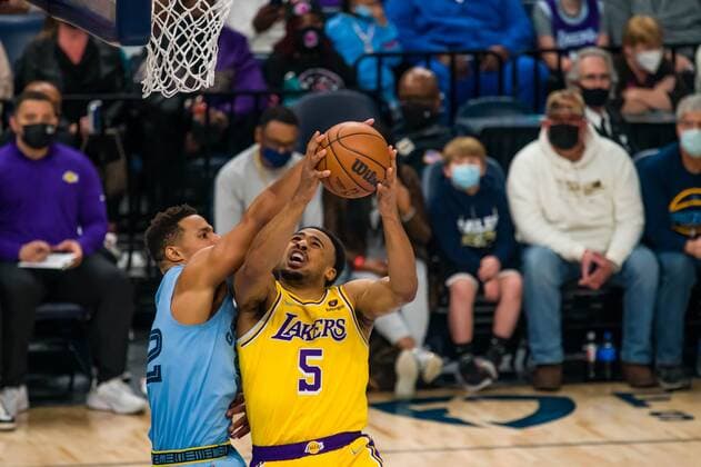 Lakers guard Talen Horton-Tucker (5) in the 1st half of the game against the Grizzlies, at FedEx Forum in Memphis, Tennessee, US, 29 December 2021. Lakers at Memphis Grizzlies Basketball !ACHTUNG: NUR REDAKTIONELLE NUTZUNG!  Copyright: xMATTHEWxA.xSMITHx AME6663 20211230-036d247d8ec02dcf04c8279256d5ef80e24f77aa