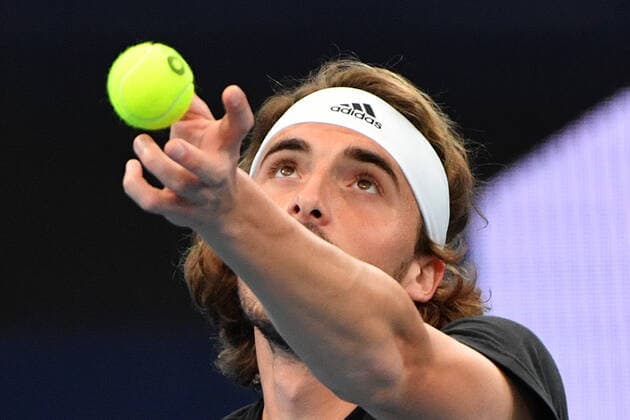 ATP, Tennis Herren CUP PRACTICE SESSION, Greece?s Stefanos Tsitsipas during an ATP Cup practice session at Ken Rosewall Arena, Sydney Olympic Park in Sydney, Thursday, December 30, 2021. ( NO ARCHIVING, EDITORIAL USE ONLY, NO USE IN BOOKS WITHOUT CONSENT SYDNEY NSW AUSTRALIA  Copyright: xMICKxTSIKASx 20211230001609778039