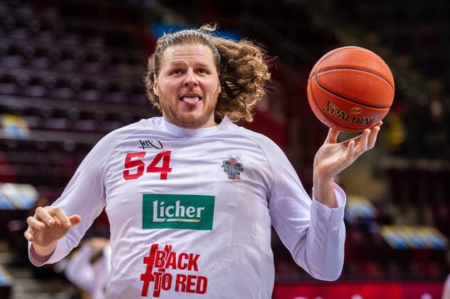 John Bryant JobStairs Giessen 46ers 54 At the BBL game MHP Riesen Ludwigsburg JobStairs Giessen 46ers on 29 12 2021 in Ludwigsburg MHPArena Germany Ludwigsburg 29 12 21 Basketball , 29 12 2021, Ludwigsburg Germany xpxsdx