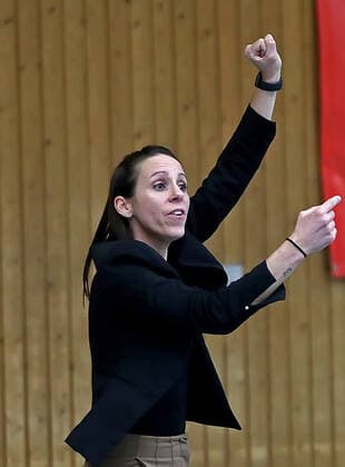 GSD zje123 Basketball Bundesliga Women Medical Instinct Violets BG74 TK Hanover Lynx Hanover coach Sidney Parsons