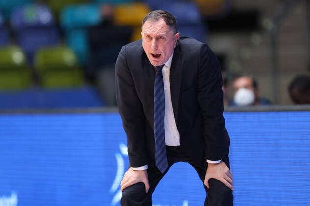 Fraport Skyliners MLP Academics Heidelberg, easyCredit BBL Head Coach Branislav Ignjatovic Heidelberg Basketball match of the easyCredit BBL between the Fraport Skyliners and the MLP Academics Heidelberg on 30 December 2021 at the Ballsporthalle in Frankfurt am Main , Frankfurt am Main Hesse Germany Ballsporthalle