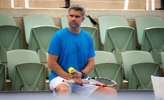 Mandatory Credit: Photo by Rob Prange Shutterstock (12674441ad) Tomasz Wiktorowski during practice with Iga Swiatek ahead of the 2022 Adelaide International WTA, Tennis Damen 500 tennis tournament 2022 Adelaide International Pre-Tournament - 31 Dec 2021 2022 Adelaide International Pre-Tournament - 31 Dec 2021  Copyright: xRobxPrange Shutterstockx 12674441ad