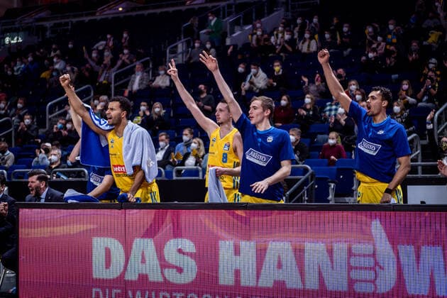 Basketball Berlin 31 12 2021 Season 2021 2022 easyCredit BBL 1 Bundesliga Alba Berlin s Oliver Würzburg Jubel Alba
