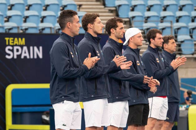 1st January 2022; Ken Rosewall Arena, Sydney, New South Wales, Australia; ATP, Tennis Herren Cup Australia, Sydney, Day 1 Chile versus Spain; Team Spain lineup for their national anthem  ActionPlus12351875 NigelxOwen