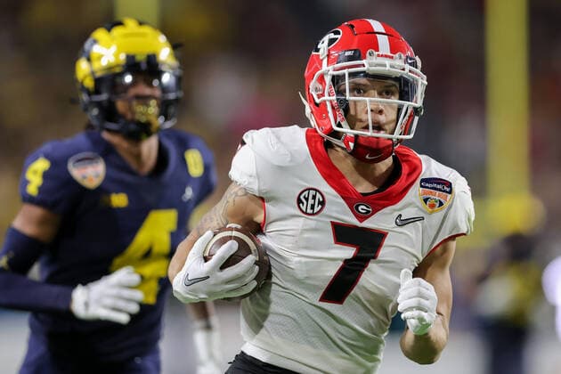 December 31, 2021: Georgia Bulldogs wide receiver JERMAINE BURTON (7) makes a touchdown run during the 88th Capital One Orange Bowl at Hard Rock Stadium in Miami Gardens, Florida - ZUMAk149 20211231_zsp_k149_012 Copyright: xCoryxKnowltonx