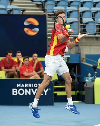 1st January 2022; Ken Rosewall Arena, Sydney, New South Wales, Australia; ATP, Tennis Herren Cup Australia, Sydney, Day 1 Chile versus Spain; Pablo Carreno Busta of Spain hits a forehand to Alejandro Tabilo of Chile in front of his team  ActionPlus12351972 NigelxOwen