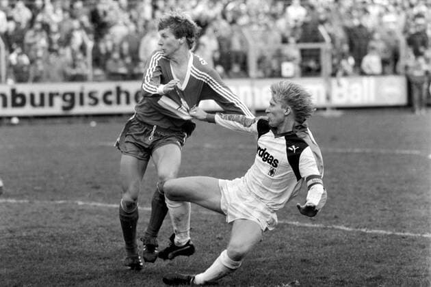 20 02 88 Borussia Mönchengladbach VfB Stuttgart Germany, Mönchengladbach, 20 02 1988, Football, Bundesliga, Borussia Mönchengladbach VfB Stuttgart 0 1 v l Alexander Strehmel VfB Stuttgart , Uwe Rahn Borussia Mönchengladbach
