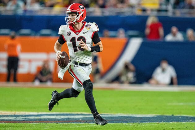 Georgia Bulldogs quarterback Stetson Bennett (13) plays during the Capital One Orange Bowl NCAA, College League, USA College Football Playoff game between Georgia and Michigan on Friday December 31, 2021 at Hard Rock Stadium in Miami Gardens, FL. CSM Miami Gardens United States of America - ZUMAc04_ 20211231_zaf_c04_159 Copyright: xJacobxKupfermanx
