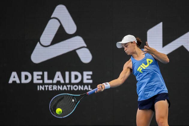 TENNIS ADELAIDE INTERNATIONAL PRACTICE, World No.1 Ash Barty during a practice session ahead of the Adelaide International tennis tournament, in Adelaide, Sunday, January 2, 2022. ( NO ARCHIVING, EDITORIAL USE ONLY, NO USE IN BOOKS WITHOUT CONSENT ADELAIDE SA AUSTRALIA  Copyright: xMATTxTURNERx 20220102001610294310