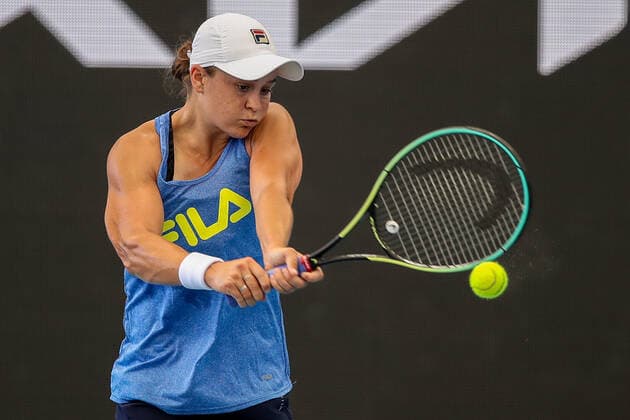 TENNIS ADELAIDE INTERNATIONAL PRACTICE, World No.1 Ash Barty during a practice session ahead of the Adelaide International tennis tournament, in Adelaide, Sunday, January 2, 2022. ( NO ARCHIVING, EDITORIAL USE ONLY, NO USE IN BOOKS WITHOUT CONSENT ADELAIDE SA AUSTRALIA  Copyright: xMATTxTURNERx 20220102001610294386