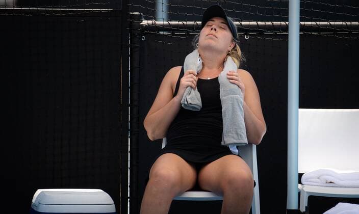 Mandatory Credit: Photo by Rob Prange Shutterstock (12683187cv) Abbie Myers of Australia in action during the first qualification round of the 2022 Adelaide International WTA, Tennis Damen 500 tennis tournament Adelaide International, Tennis, Memorial Drive Tennis Centre, Adelaide, Australia - 02 Jan 2022 Adelaide International, Tennis, Memorial Drive Tennis Centre, Adelaide, Australia - 02 Jan 2022  Copyright: xRobxPrange Shutterstockx 12683187cv