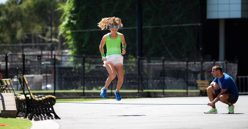 Mandatory Credit: Photo by Rob Prange Shutterstock (12683187dh) Marie Bouzkova of the Czech Republic warms up at the 2022 Adelaide International WTA, Tennis Damen 500 tennis tournament Adelaide International, Tennis, Memorial Drive Tennis Centre, Adelaide, Australia - 02 Jan 2022 Adelaide International, Tennis, Memorial Drive Tennis Centre, Adelaide, Australia - 02 Jan 2022  Copyright: xRobxPrange Shutterstockx 12683187dh
