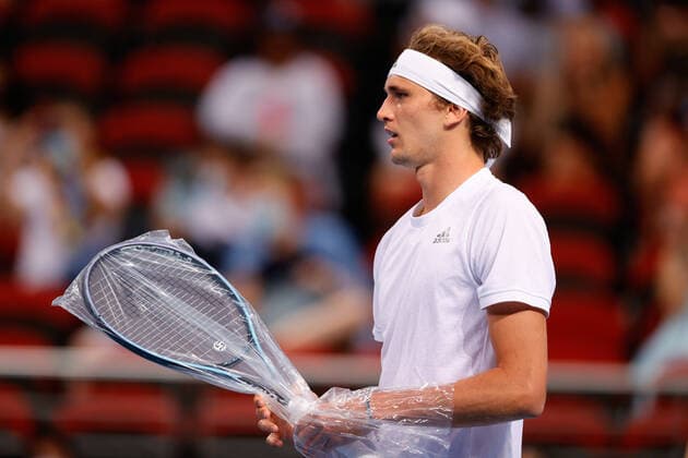 Alexander Zverev of Team Germany with a new racquet during the ATP, Tennis Herren Cup at Qudos Bank Arena, Sydney Olympic Park Tennis Centre, Sydney, Australia on 2 January 2022. Copyright: xPeterxDovganx 30460105